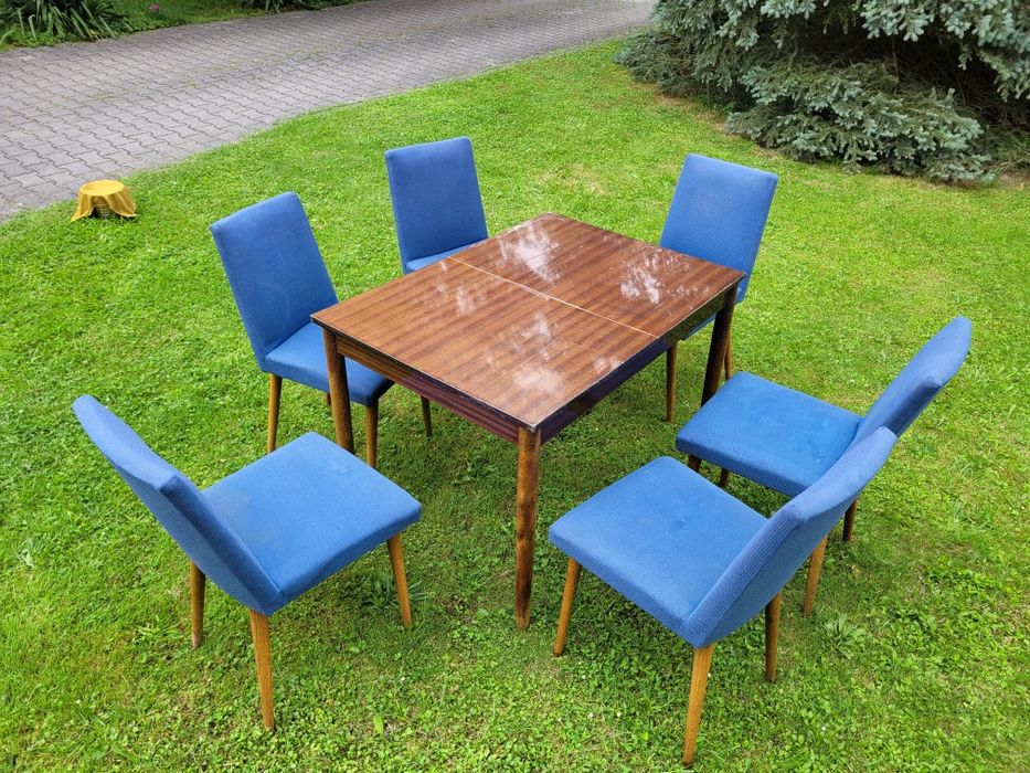 Zestaw 6 krzeseł + stół rozkladany PRL