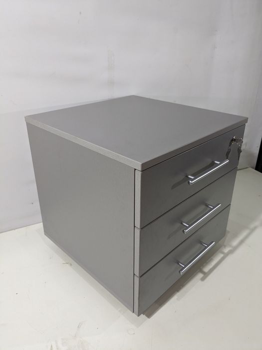 Тумба офісна з телескопічними направляючими