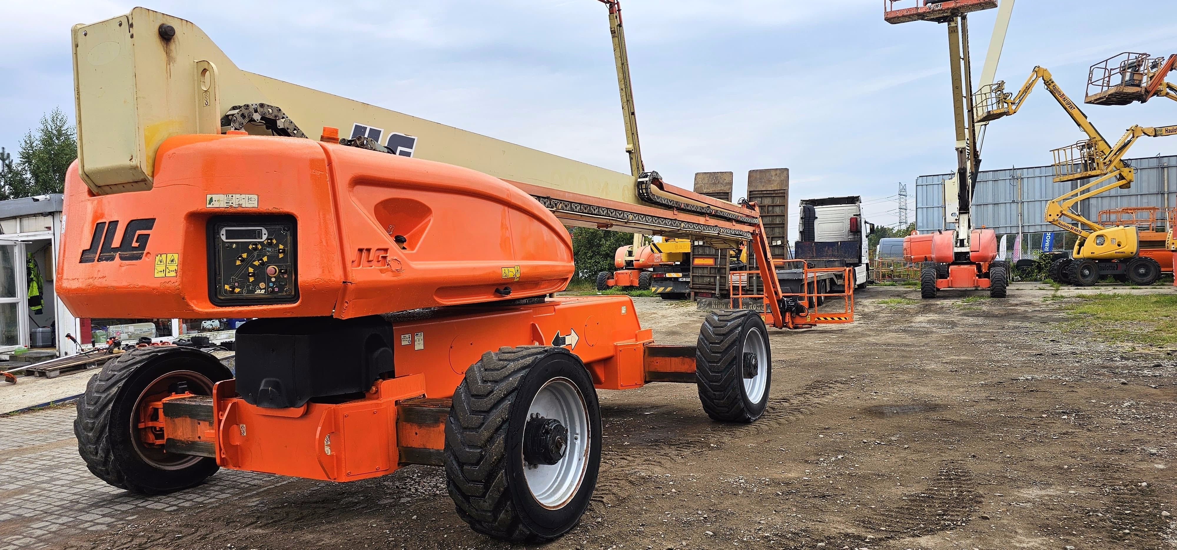 Wynajem Podnośnika JLG 1350 JLG 1250 Genie s 125 WYSOKOŚĆ 43,5 M