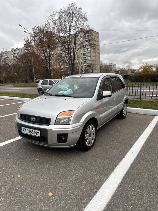 Продам Форд фьюжин