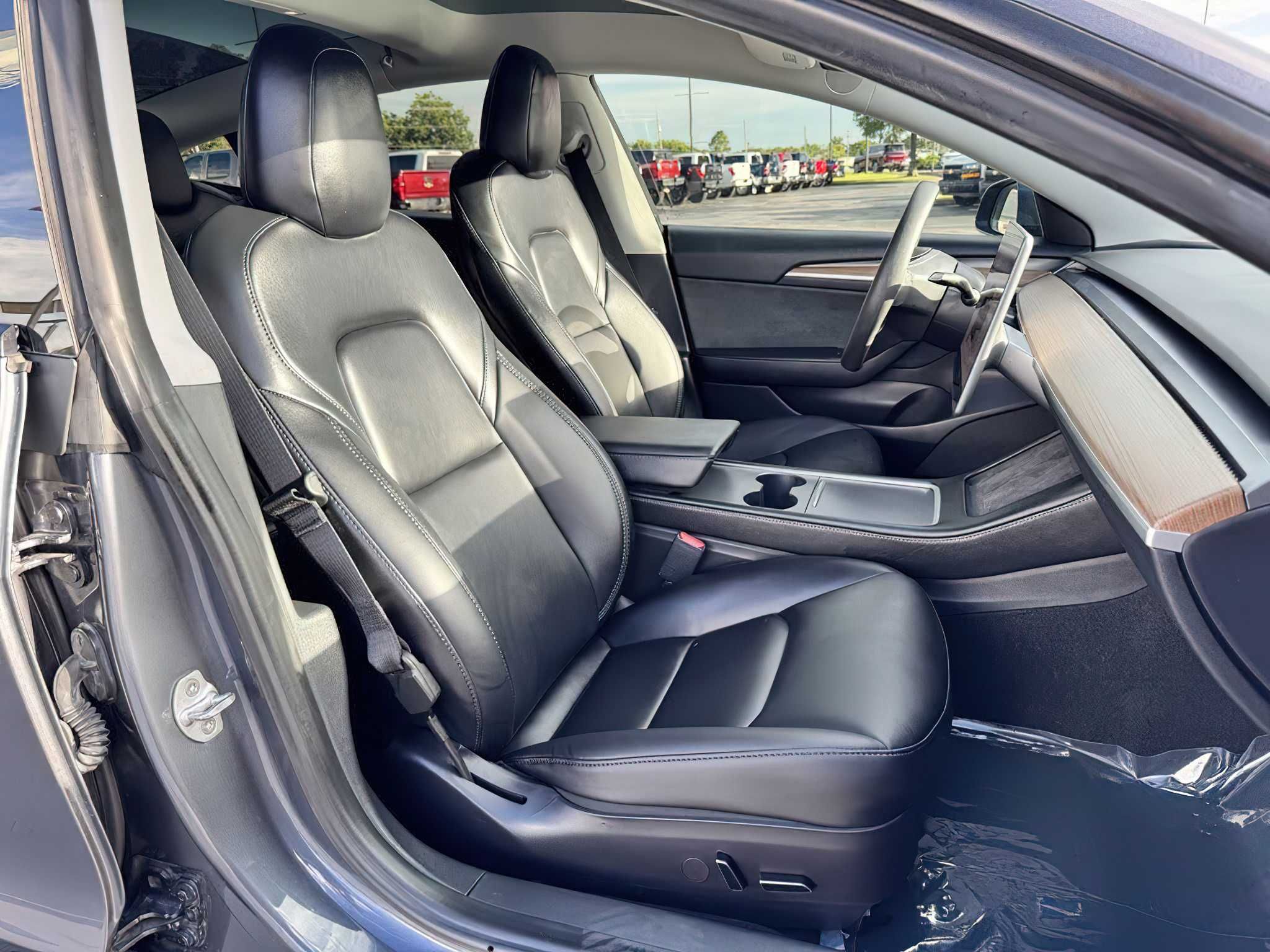 Tesla  Model 3 Long Range 2023
