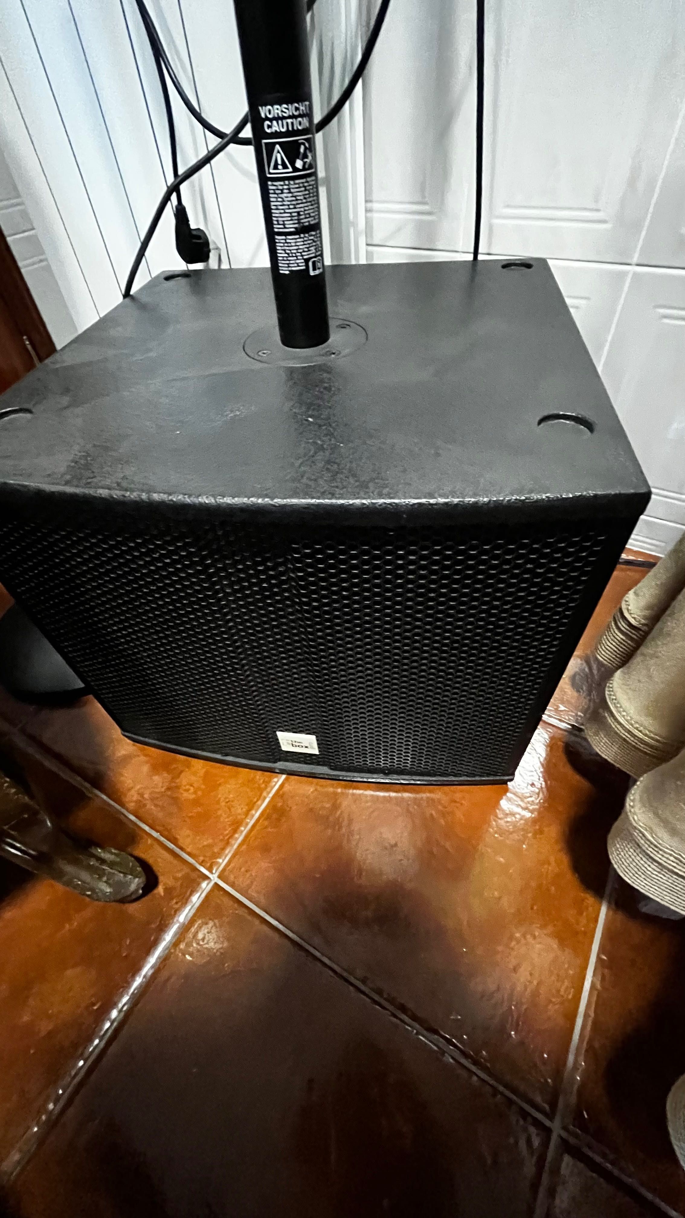 Mesa de som com PA