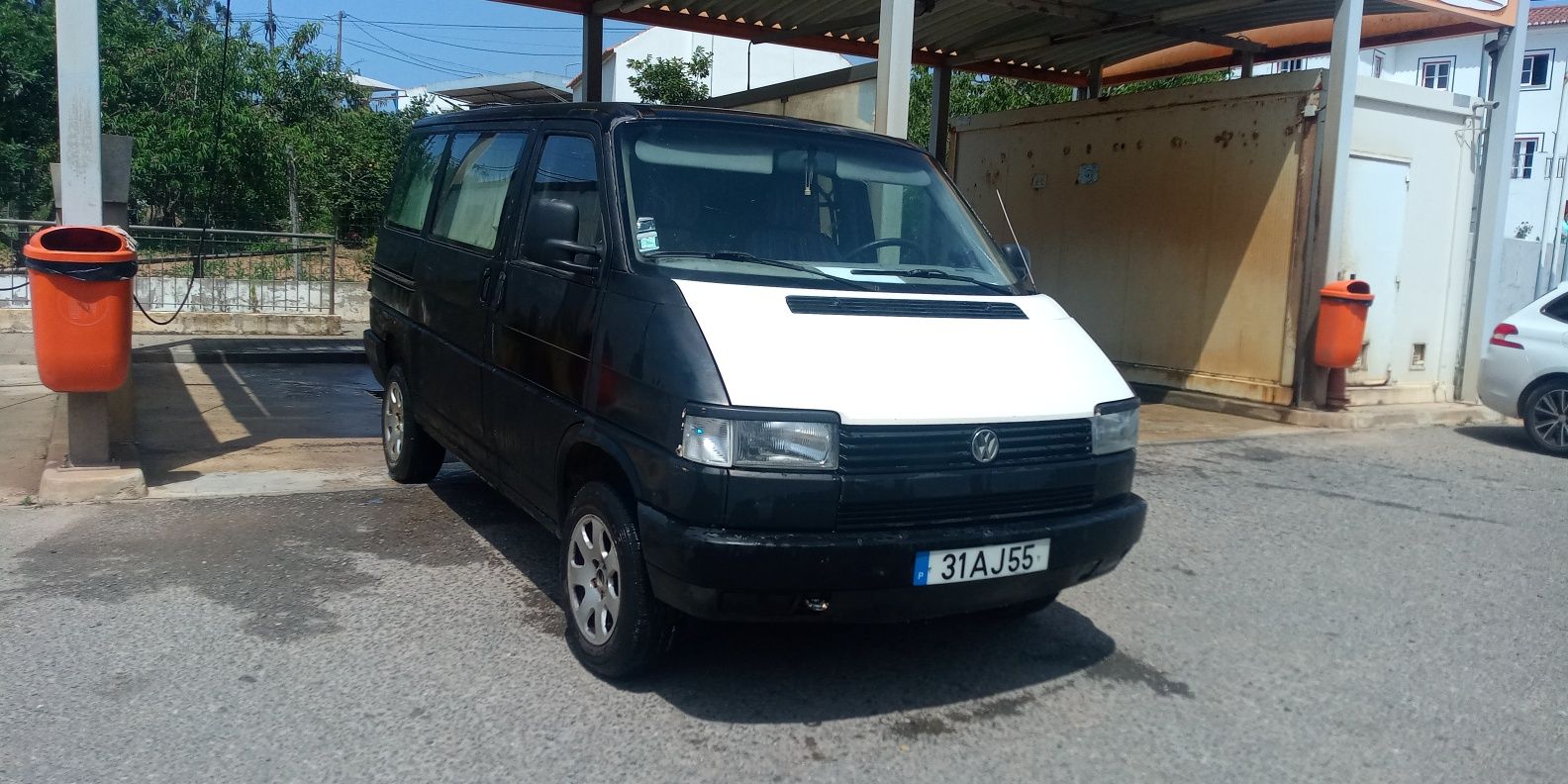 Vw transporter caravelle (70XOC)