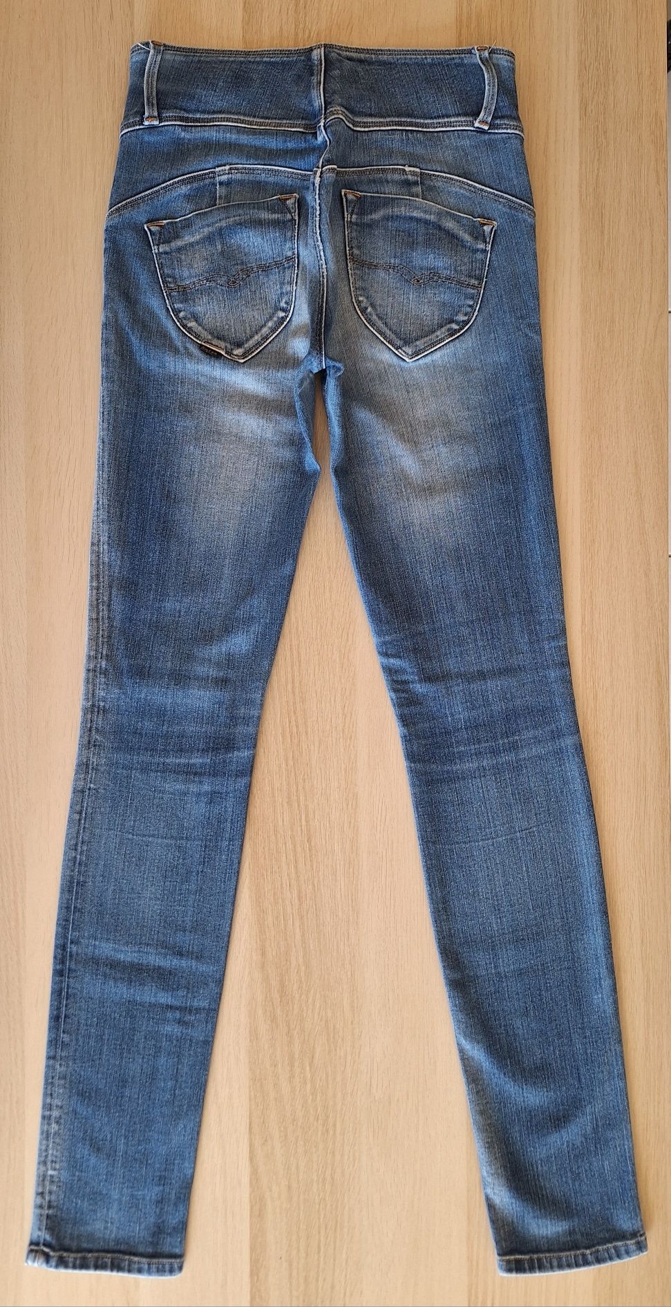 Calça de ganga (Salsa)