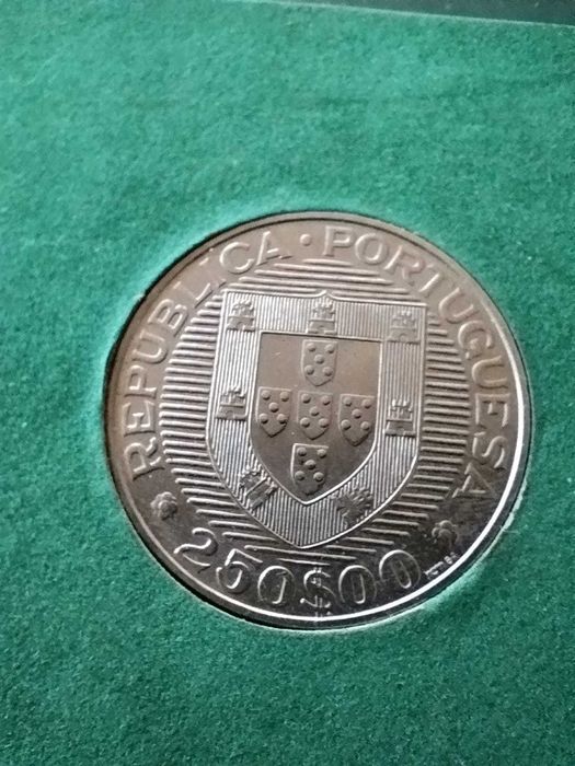 1984 - Conferencia Mundial das pescas - 250Esc