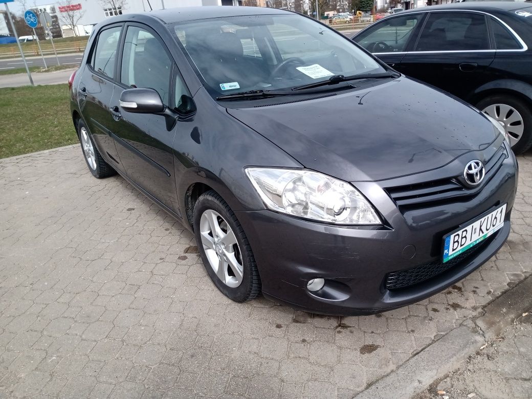 Toyota Auris 1.6 Automat