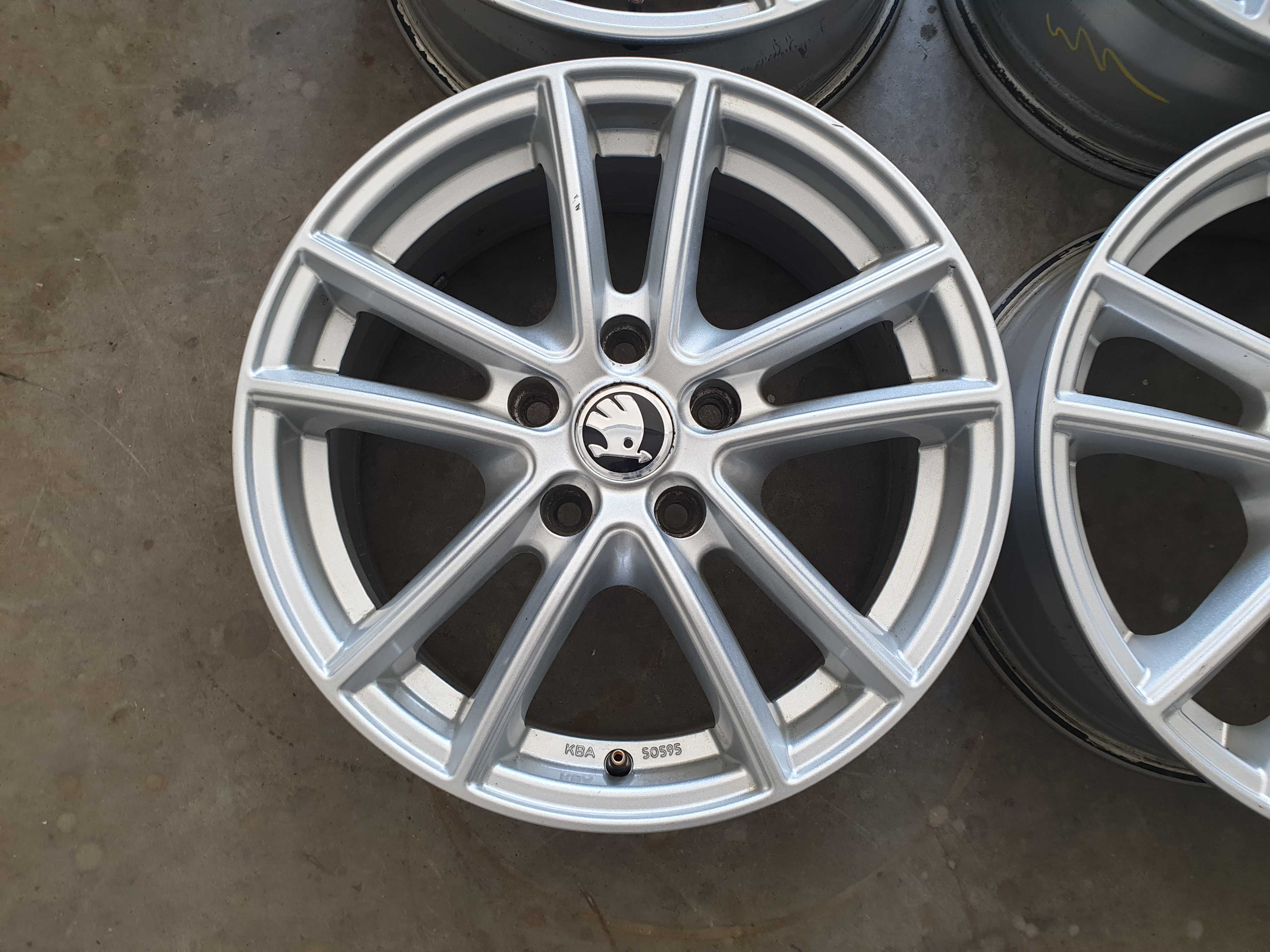 Alufelgi 16" Skoda Octavia II FL III IV VRS SuperB 5x112 Scout Karoq
