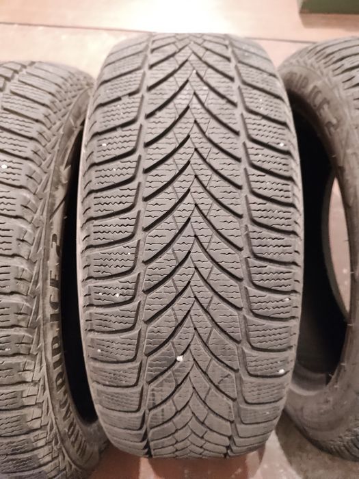 Зимние шины Goodyear UltraGrip Ice2