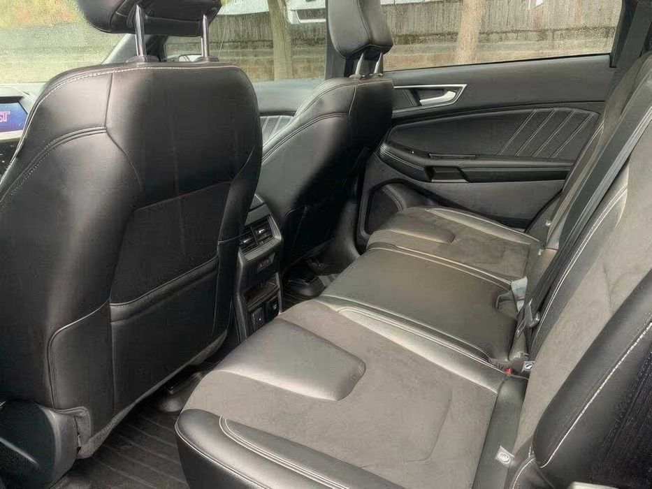Ford Edge ST      2020