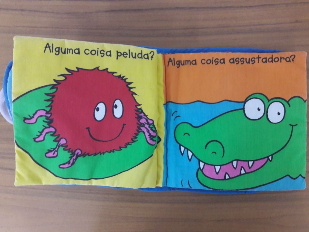 Livro de Tecido "Elefante Medroso"