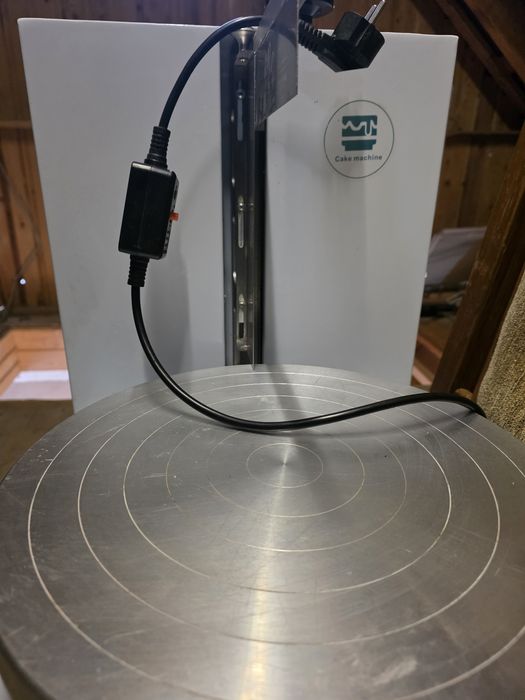 Maszyna do tynkowania tortów