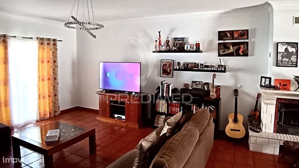 Moradia T3 em Sarilhos Pequenos, Moita