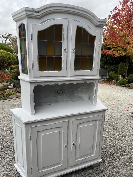 Piekna komoda prowansalska