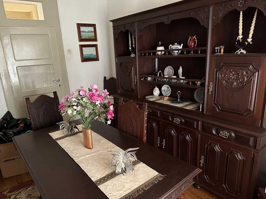 Casa de Jantar em bom estado