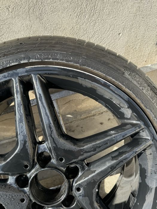 Komplet 4 x Felgi Mercedes Amg Opony Continental 225/40 R18