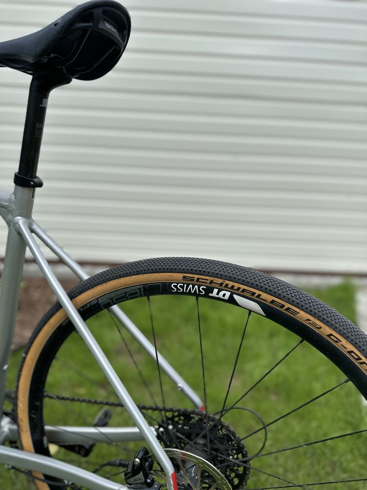 Canyon grail 7.0 Rival gravel trek specialized scott cube
