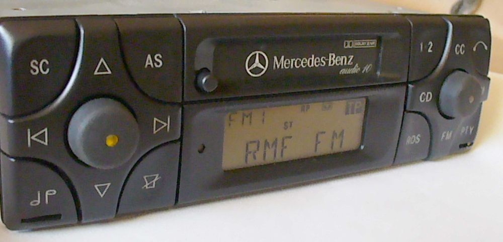 kolekcjonerskie stare radio BECKER BE 3200 MERCEDES  gotowe do montażu