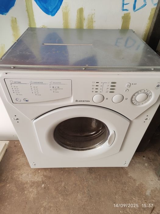 Máquina lavar roupa Ariston cde129 avaria rolamentos