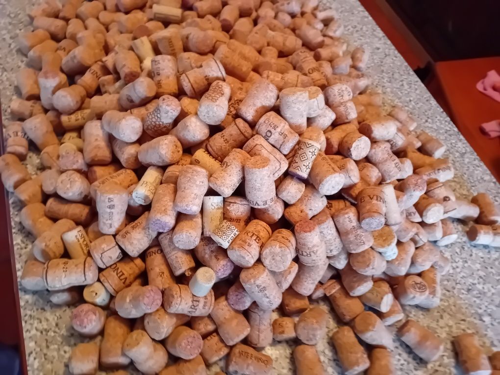 Conjunto de Rolhas de Cortiça