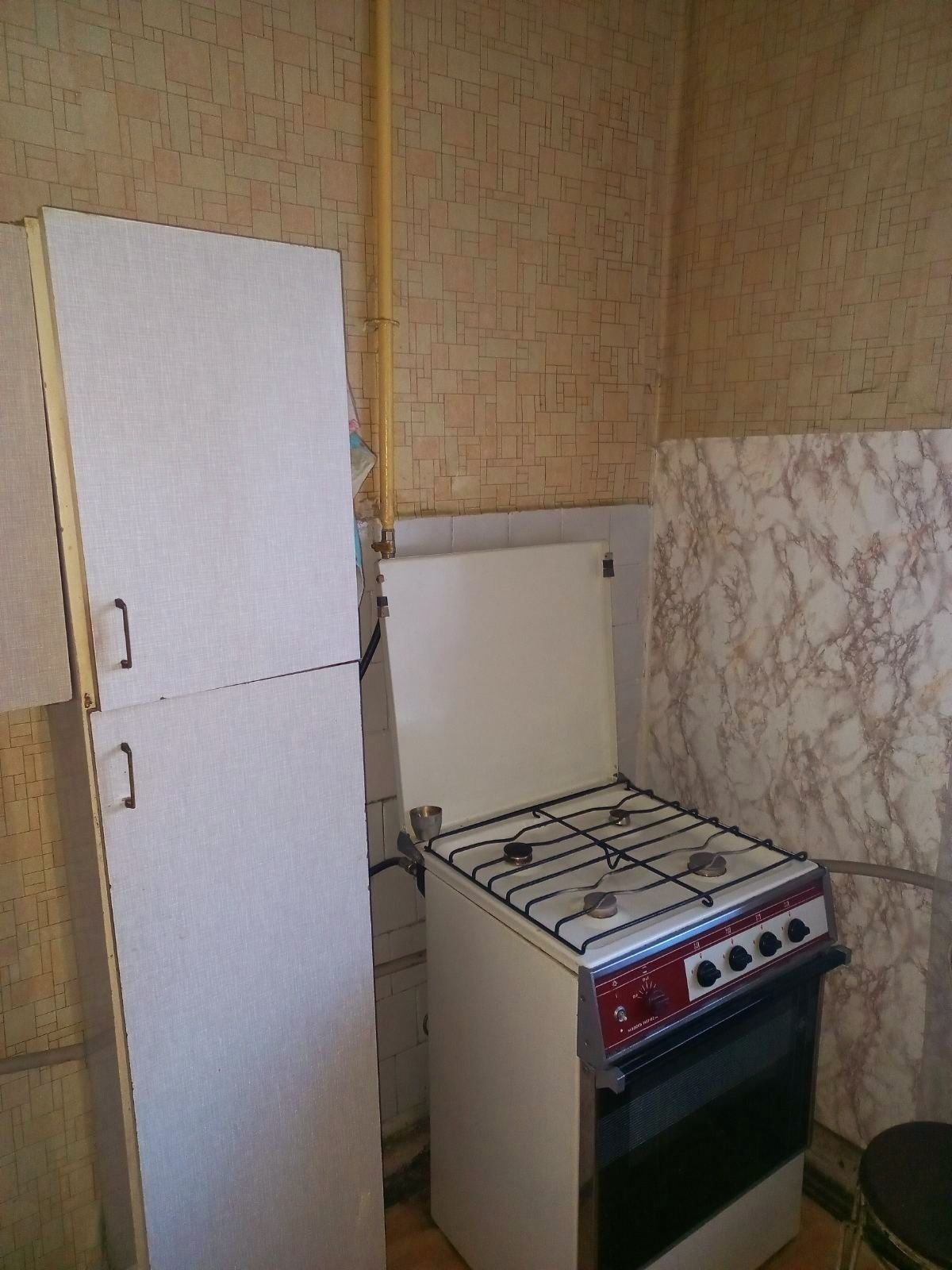 Здам кімнату для 1 дівчини. Старе місто! Центр! Без хазяїв!!!