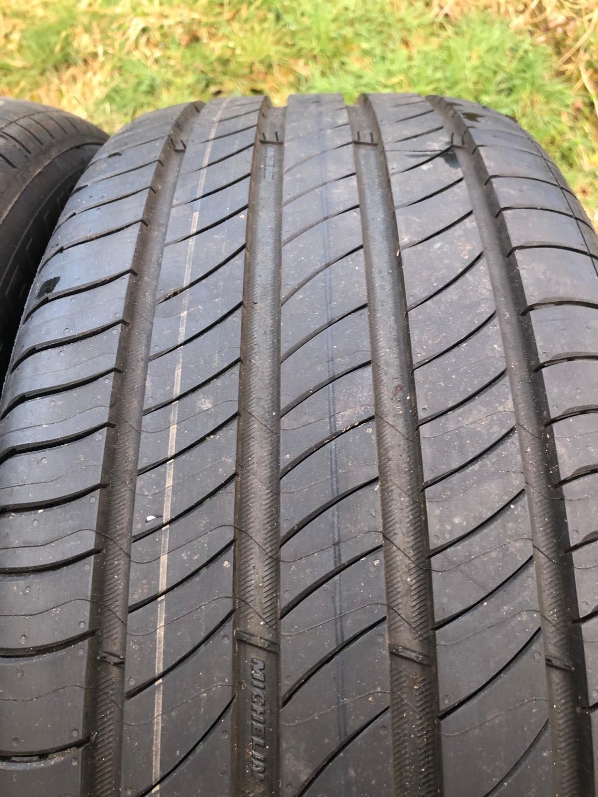 Opony Michelin 235/50r19 Demo