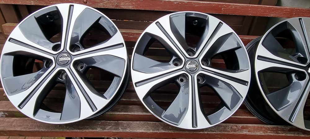 Felgi 5x114,3x17 nissan Qashaqai Juke oryginalne