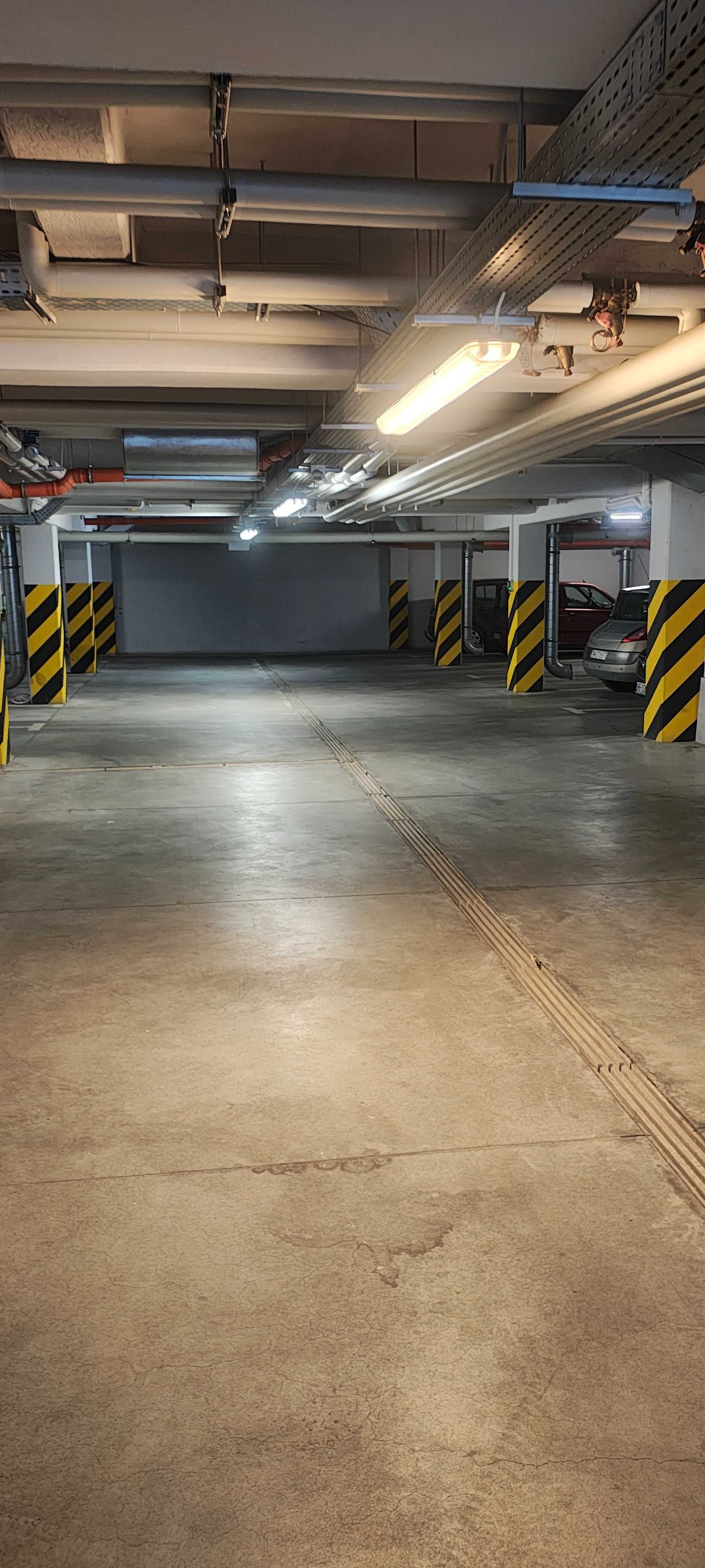 Miejsce parkingowe Zakrzów ul. Zatorska 110 Psie Pole