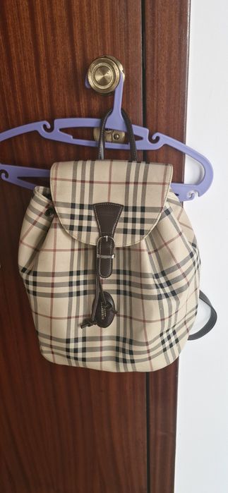 Mochila senhora xadrez