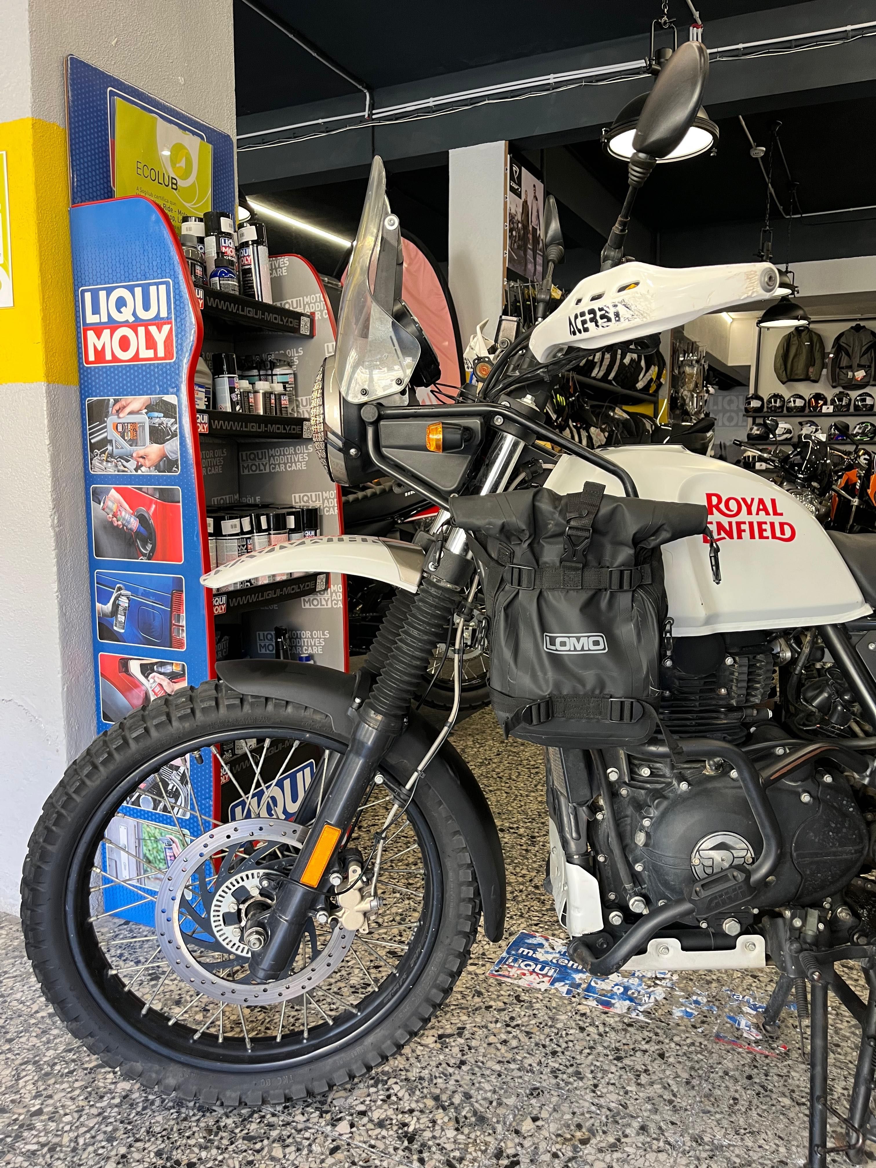 Royal Enfield Himalayan 411 Extras Pneus mistos