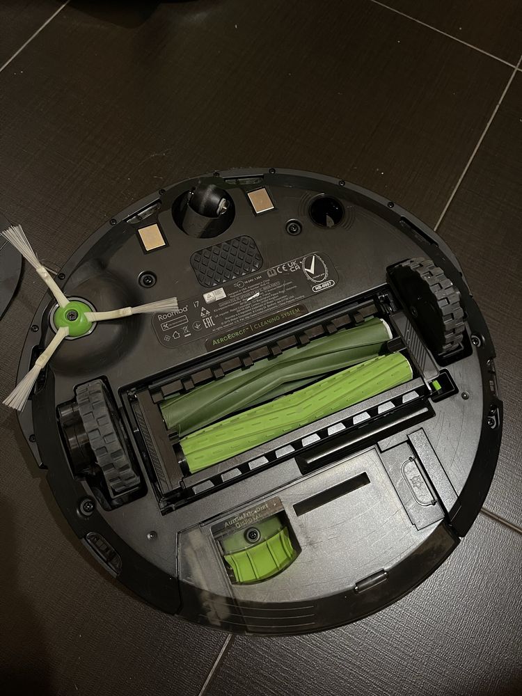 Robot aspirador i 7 roomba