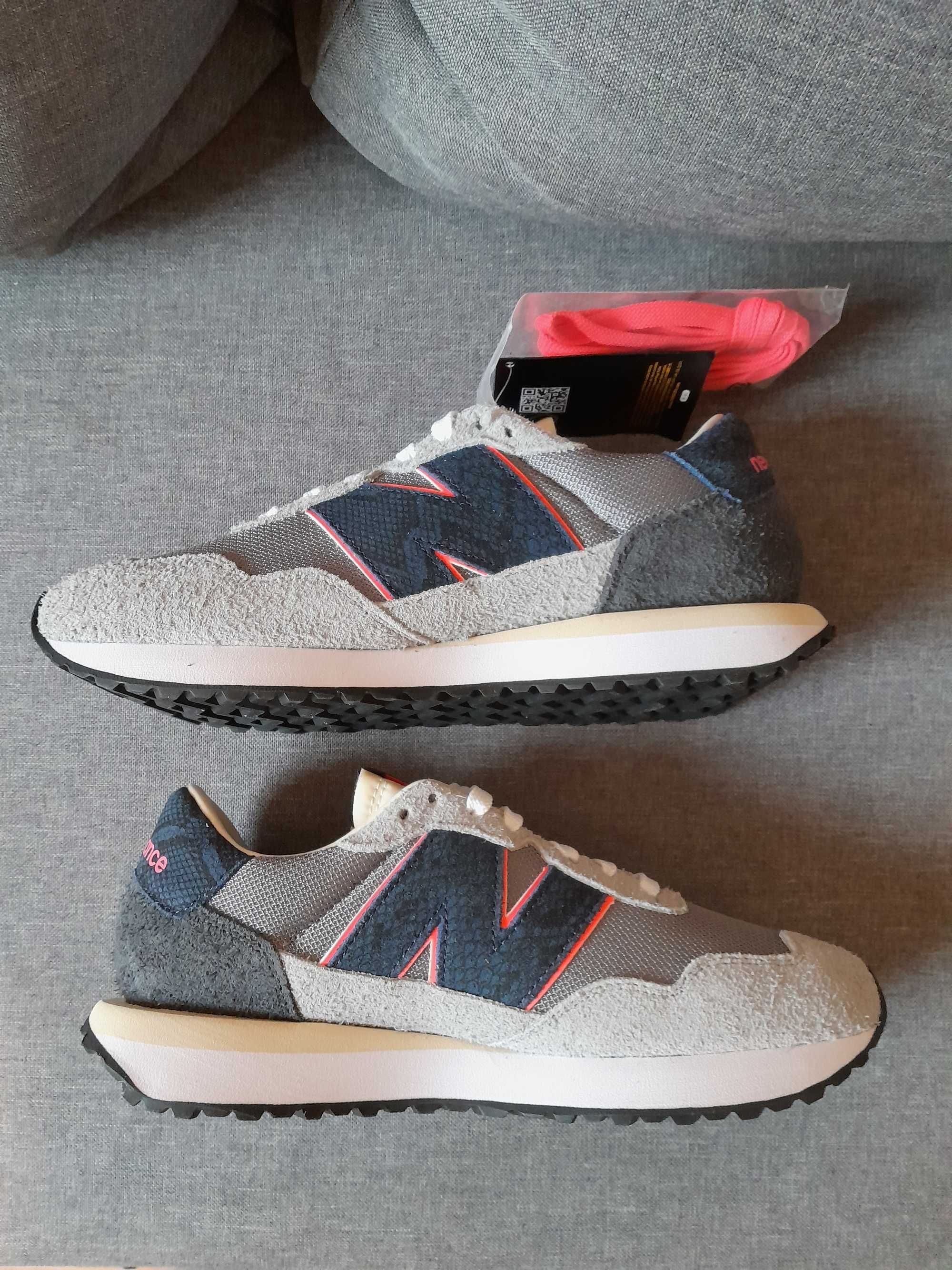 New Balance 237 x SNS Blue Racer