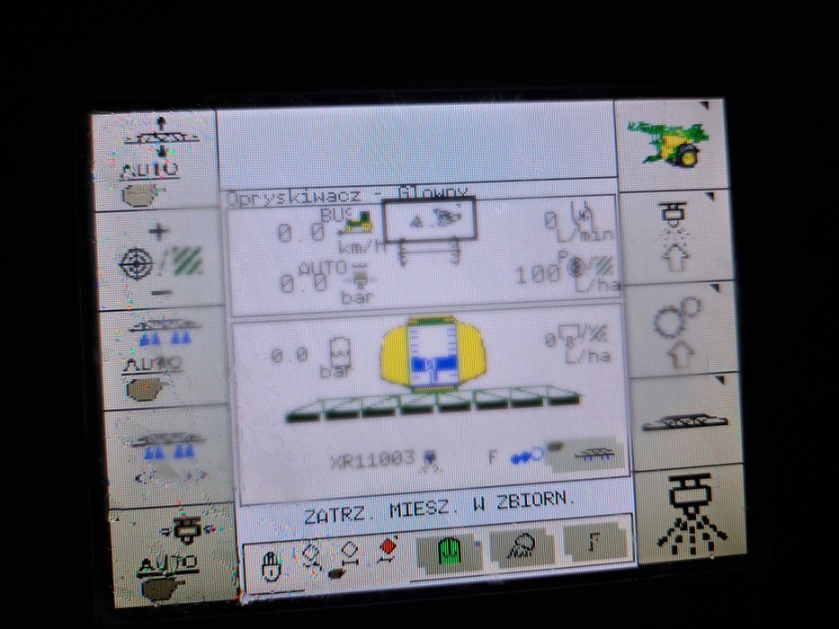 John Deere 944i opryskiwacz