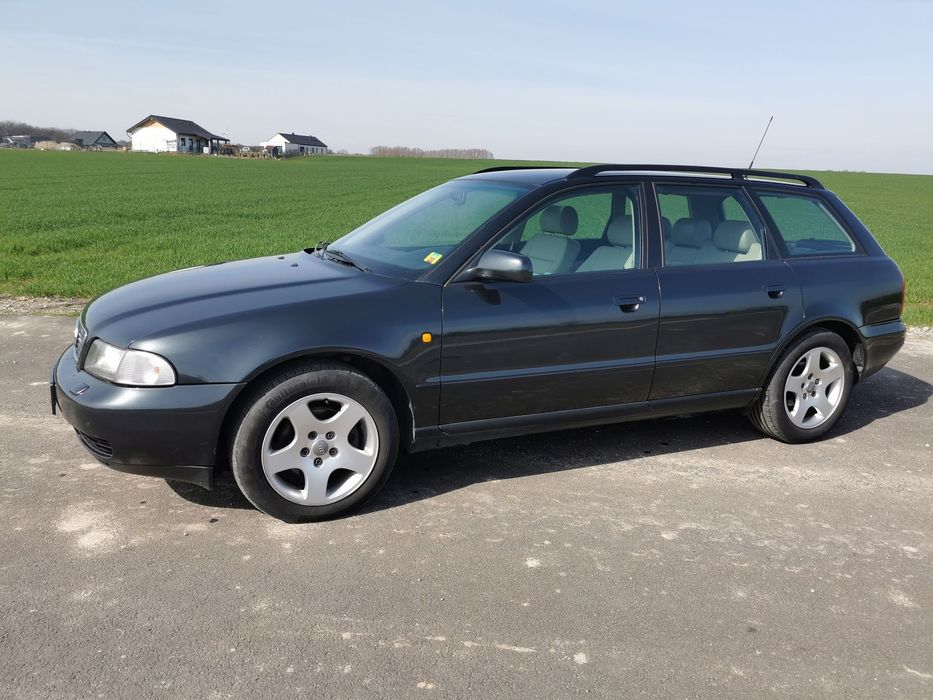 Audi A4 Audi A4 B5 2.8 quattro avant ze Szwajcarii perfekcyjny stan ORYGINAŁ