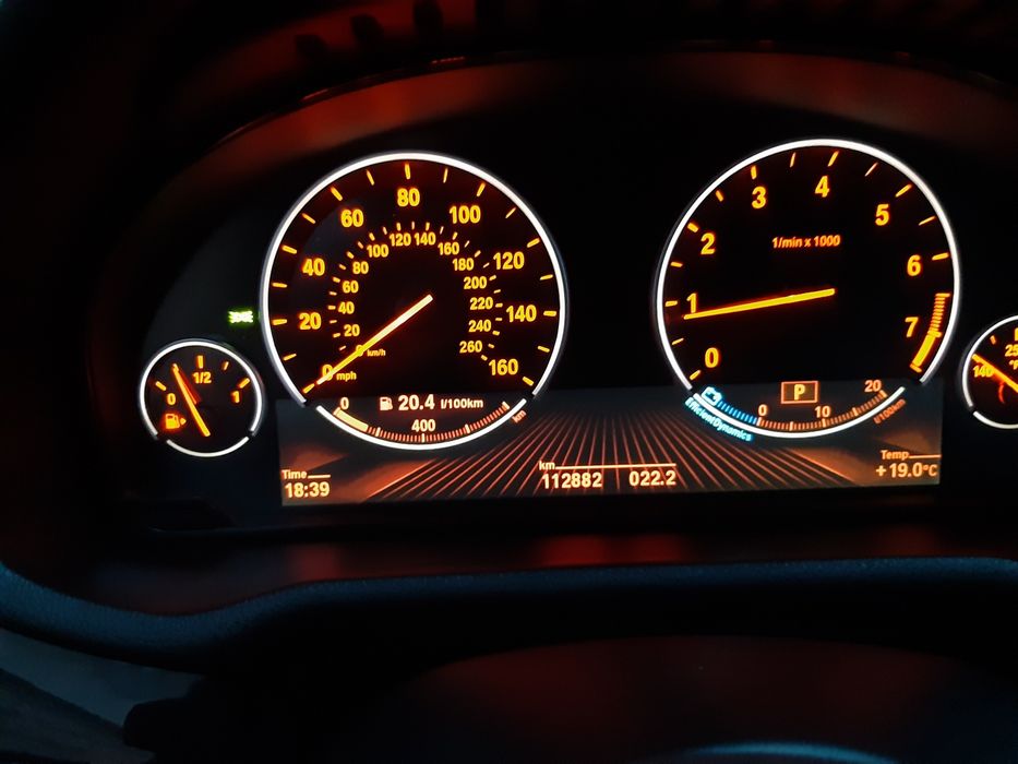 BMW X3 Подам автомобіль.  Авто не битий не фарбований на 100%.