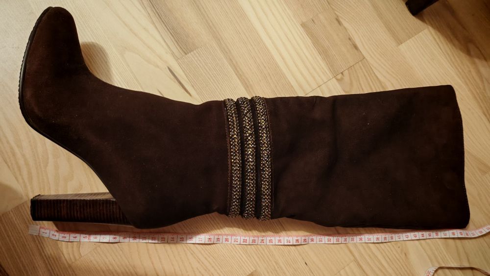 Продам осенние сапоги женские (Италия) идеальное состояние