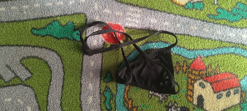 Majtki stringi nowe