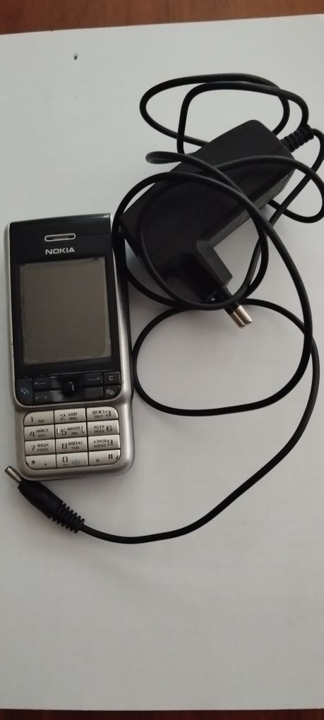 Телефон Nokia 3203