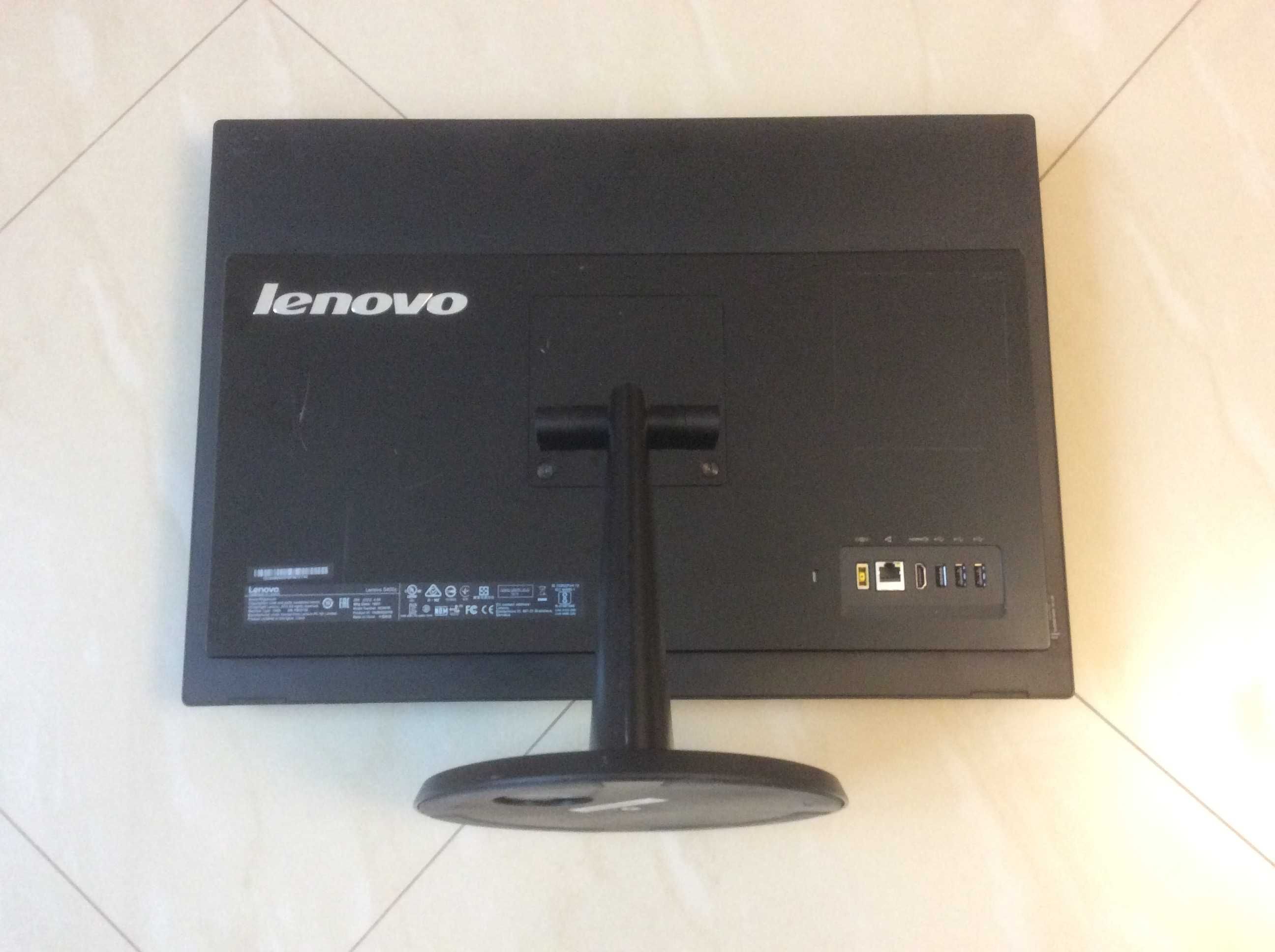 Komputer w monitorze 22''AiO/LenovoS400/i5 4x2,4/8GB/SSD256GB/Win11PRO