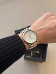srebrny zegarek Marc Jacobs
