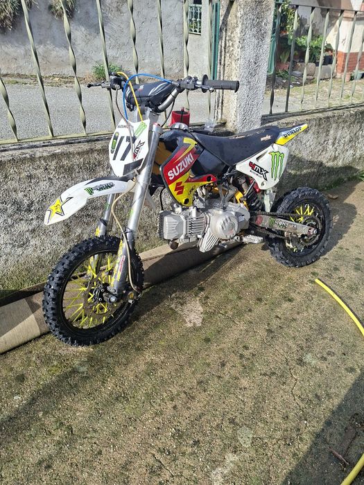 Pit  bike  190cc ler descrição