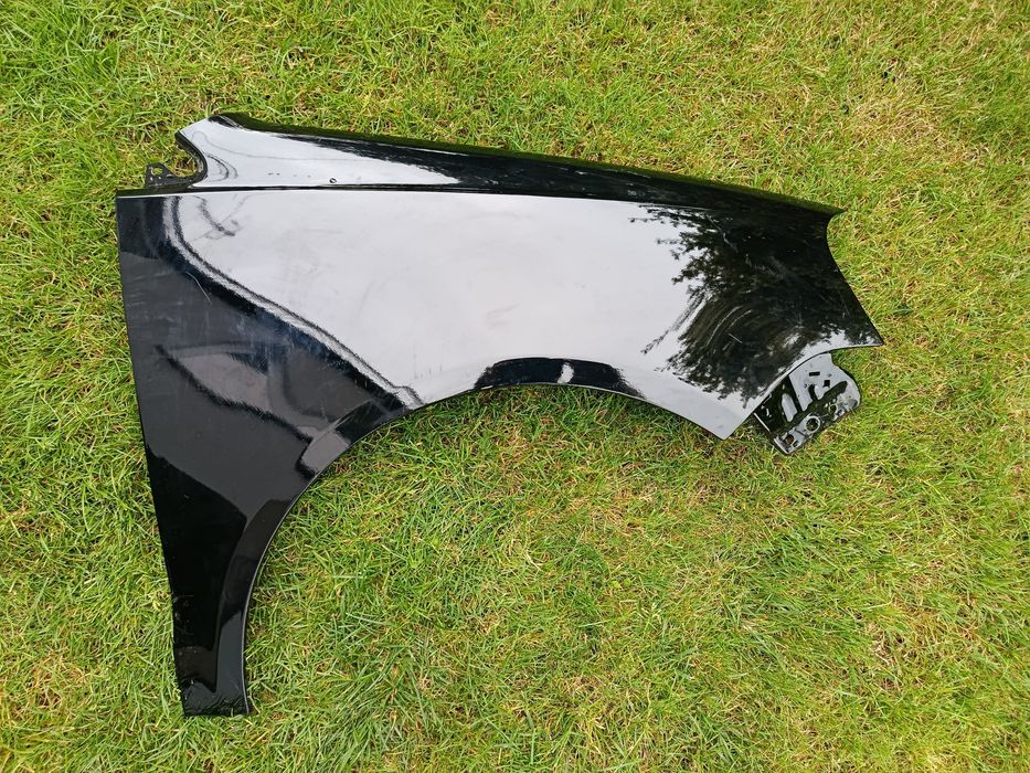 Błotik prawy przód VW polo 9n lift