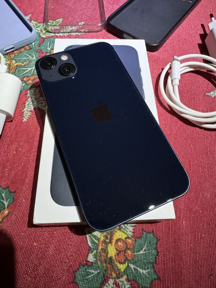 VENDO IPHONE 13 Midnight 128G (Com garantia)