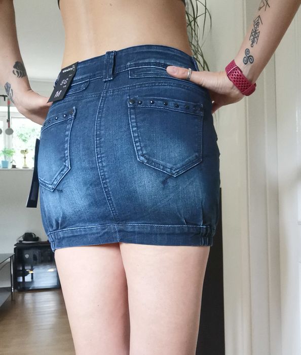 Mini spodniczka jeansowa sexy przetarcia dzety