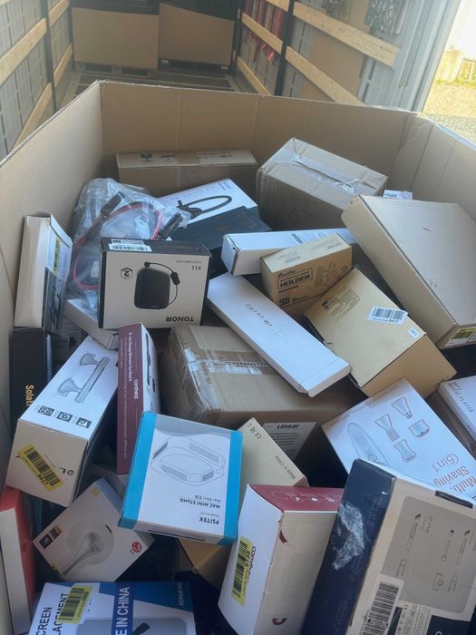 Paleta Amazon elektronika drobna multimedia nadwyżki magazynowe HURT