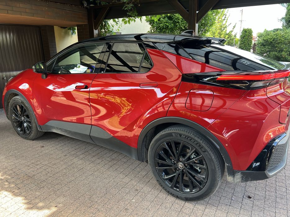 Toyota  CH-R plug in hybrid GR SPORT