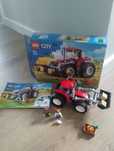 Traktor LEGO 60287