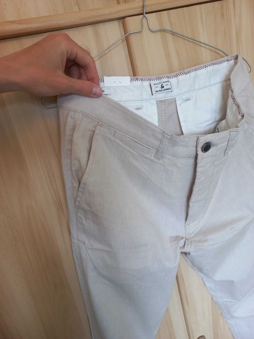 [Nowe z metką] Męskie kremowe spodnie chino Jack & Jones W32 L34