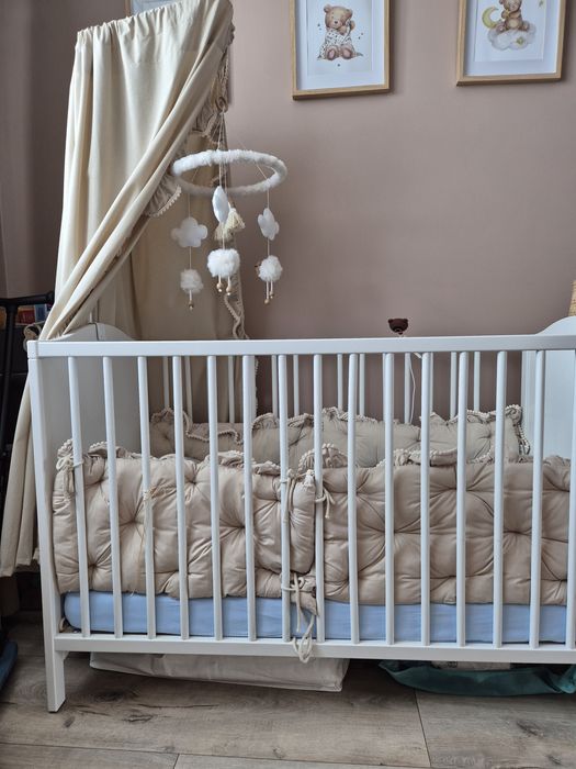 Łóżeczko niemowlęce SMÅGÖRA z materacem SKÖNAST 120x60