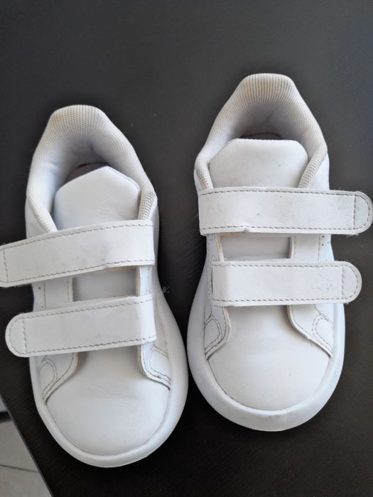 Tenis adidas criança