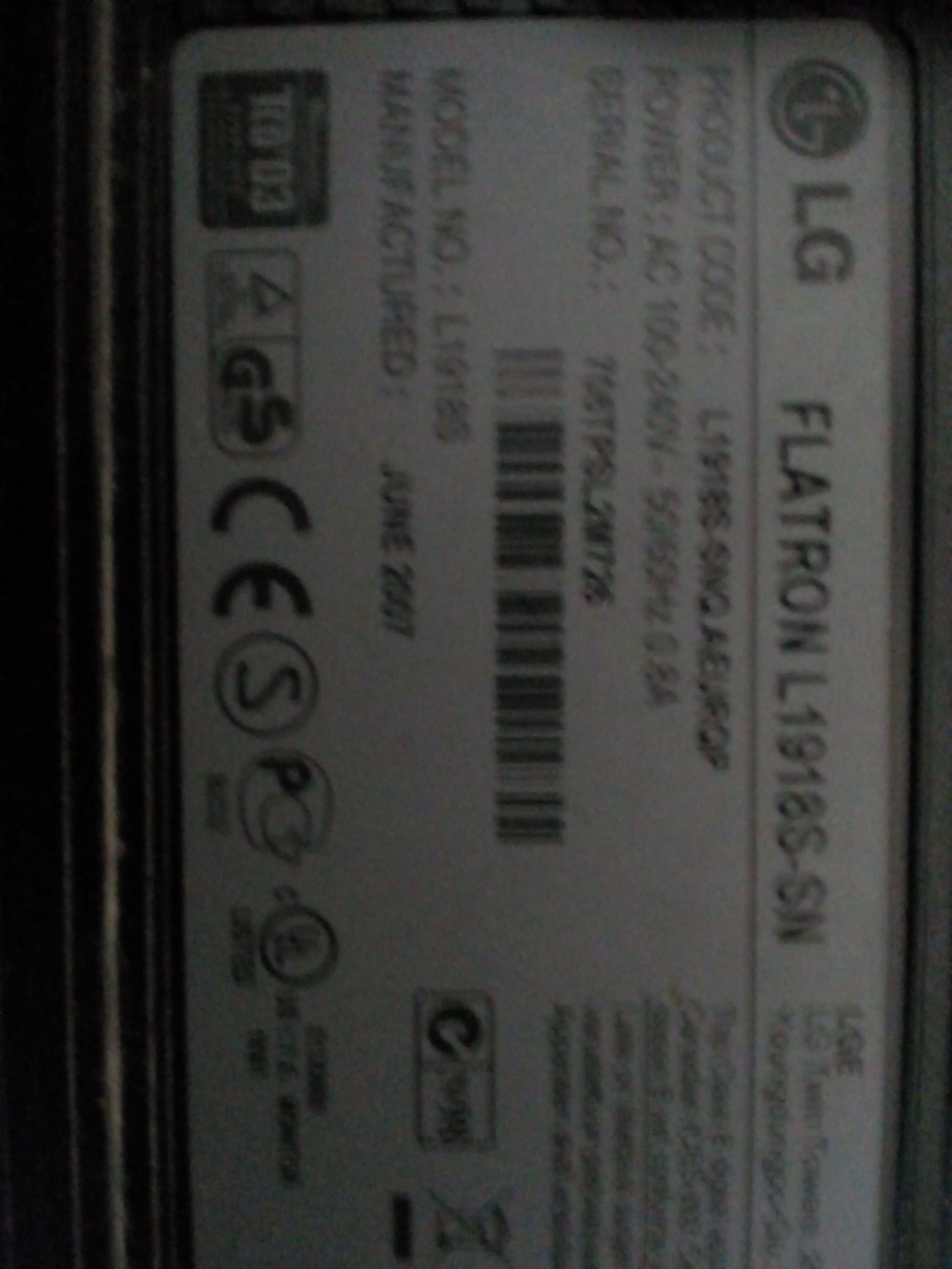 Monitor LG Flatron L1918S - LCD - 19"